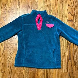 teal and pink patagonia fleece